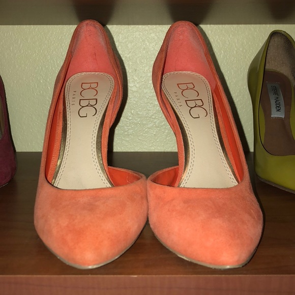 BCBG PUMPS barely worn - Picture 2 of 8